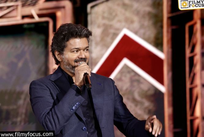 Vijay: కోట్లు వదులుకుని కొండను ఢీకొడుతున్నాడు.. హిస్టరీ రిపీట్ అవుతుందా?