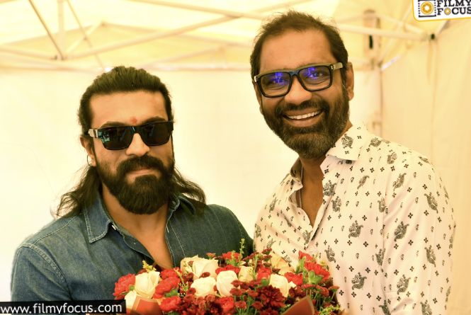 Peddi: ఏ సెట్‌లో సినిమా కుదిరిందో.. ఆ సినిమానే మరపించే సినిమా..