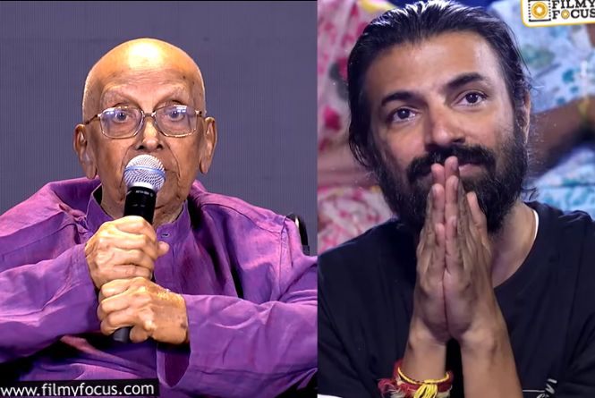 సీనియర్‌ డైరక్టర్‌ స్పీచ్‌… నేలపై కూర్చున్న స్టార్‌ డైరక్టర్‌.. వైరల్‌ వీడియో