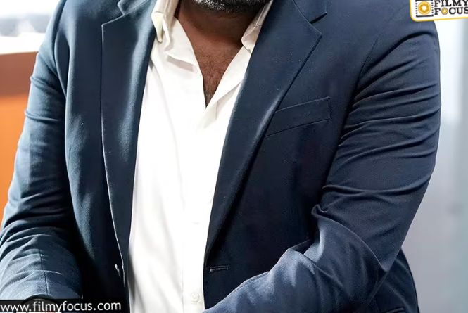 10 సినిమాలతో లైనప్ రెడీ చేసిన స్టార్ హీరో.. ఎవరా హీరో.. ఏంటా సినిమాలు 10 సినిమాలతో లైనప్ రెడీ చేసిన స్టార్ హీరో.. ఎవరా హీరో.. ఏంటా సినిమాలు